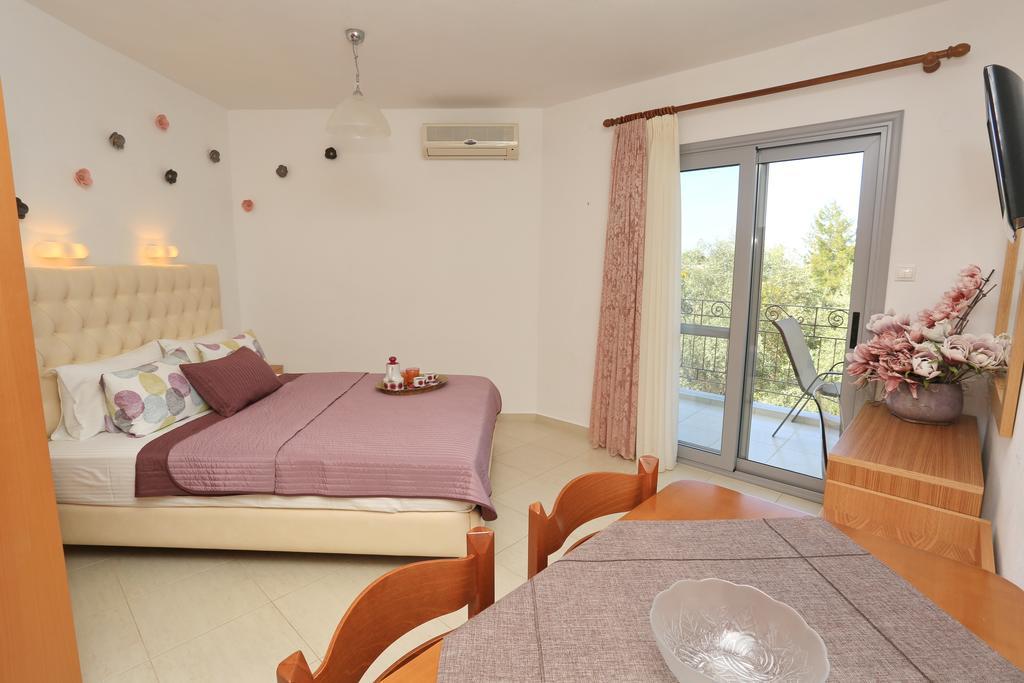 Kastoria Hotel Apartments Hanioti Buitenkant foto