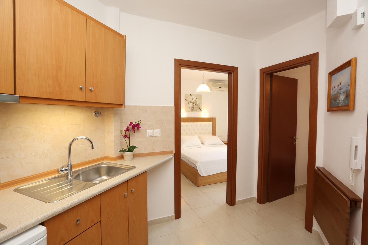 Kastoria Hotel Apartments Hanioti Buitenkant foto