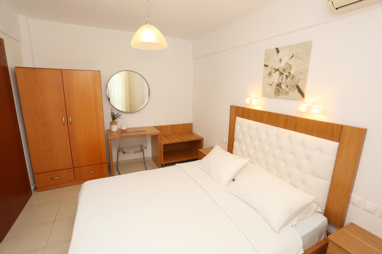 Kastoria Hotel Apartments Hanioti Buitenkant foto