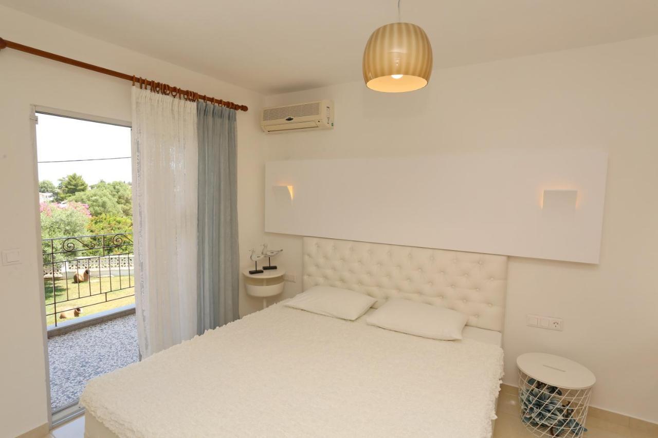 Kastoria Hotel Apartments Hanioti Buitenkant foto